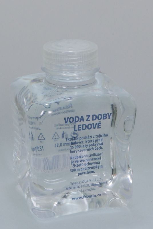 Voda 0,5l